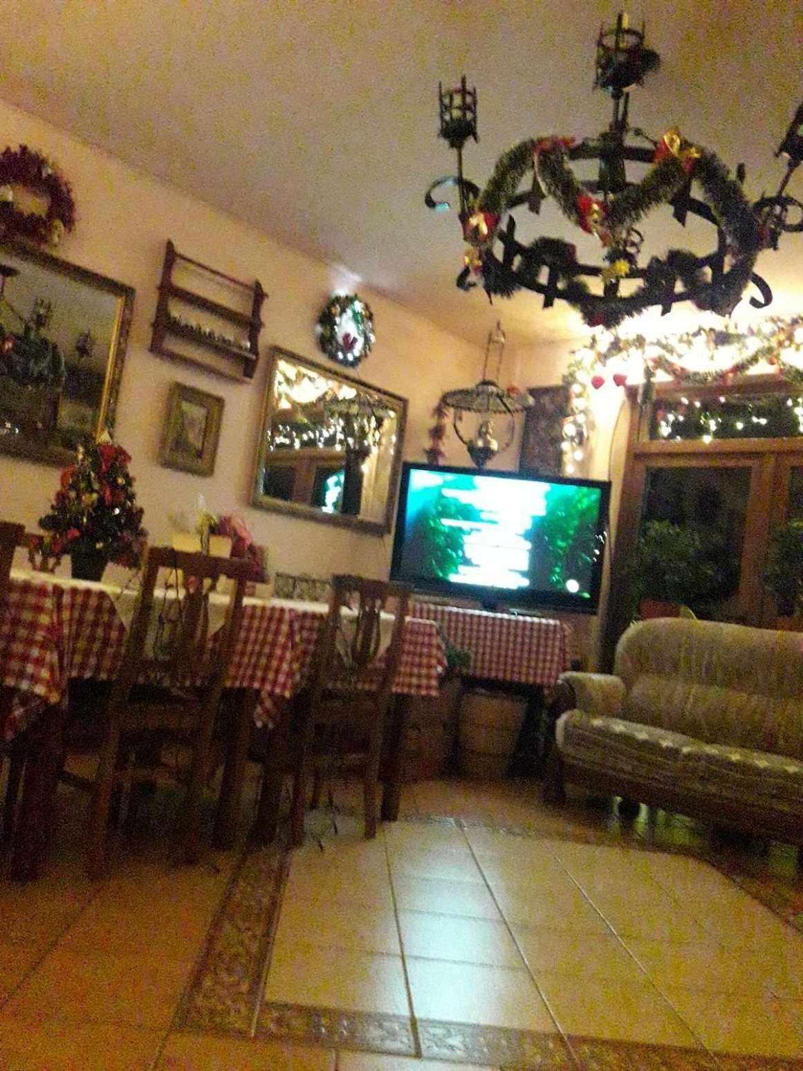 Bed and Breakfast Panzio Anett Pietroasa  Exterior foto